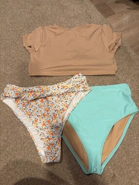 Swim top with 2 bottoms
